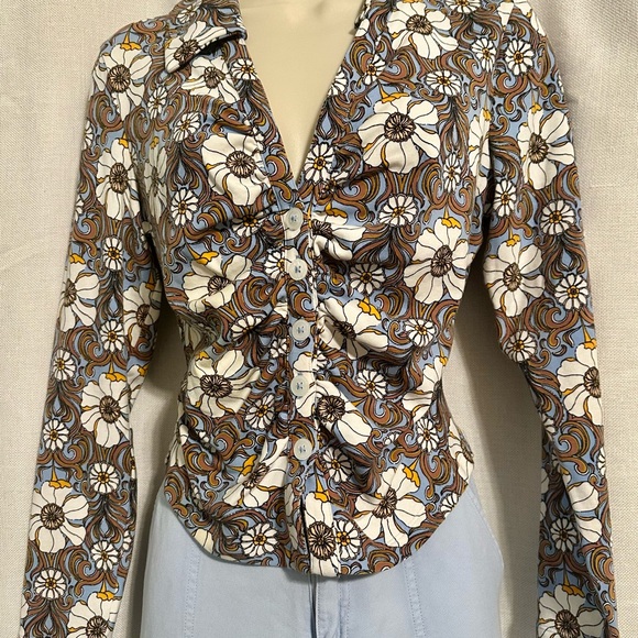 By Maeve Anthropologie Retro look ruched shirt, excellent condition (twice worn) - Picture 2 of 3